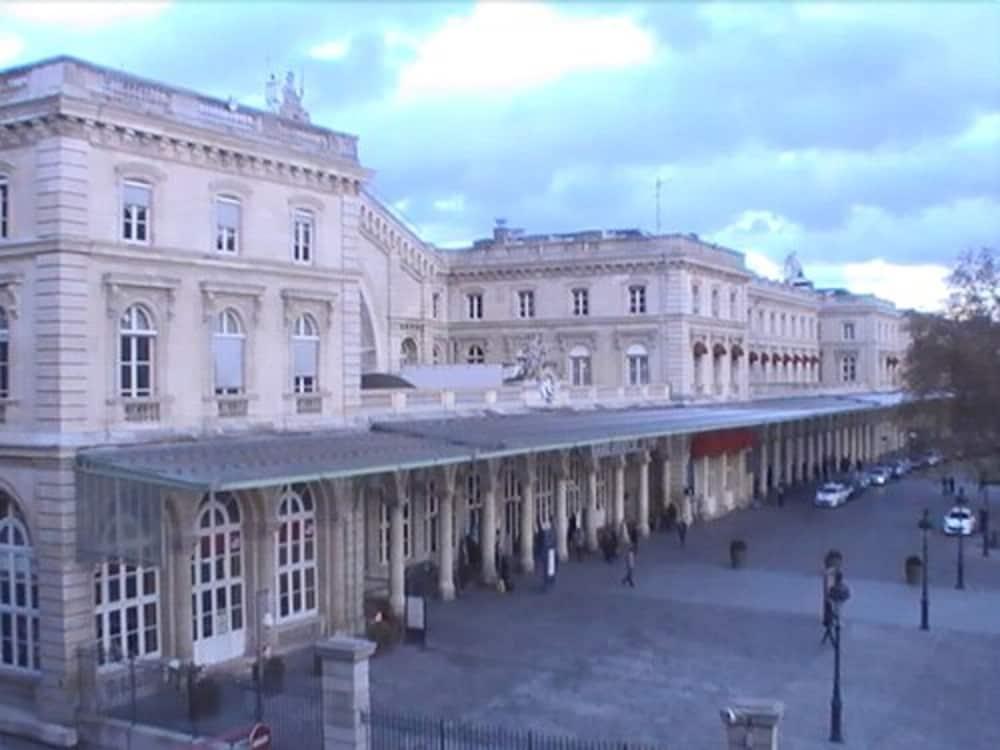 Hotel De Lorraine Париж Екстериор снимка